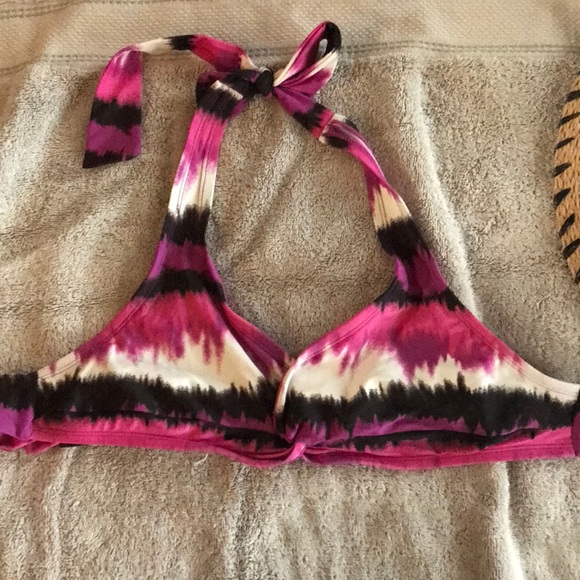 Converse bikini 👙 - Picture 4 of 6